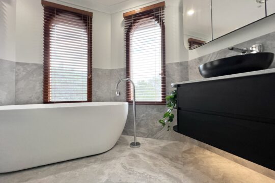 Addison St, South Perth Ensuite & WIR